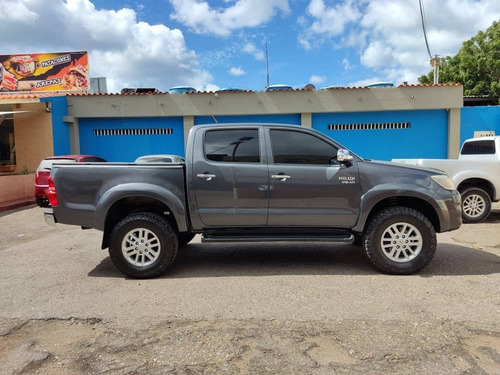 Imagen 5 de 14 de Toyota Hilux Kavak