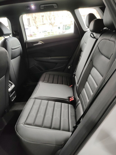 Imagen 10 de 12 de Volkswagen Taos Comfortline 250 Tsi At