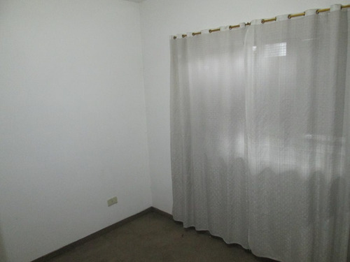 Imagen 6 de 8 de Depto. En Venta En Monte Grande. Oportunidad (con Escritura)
