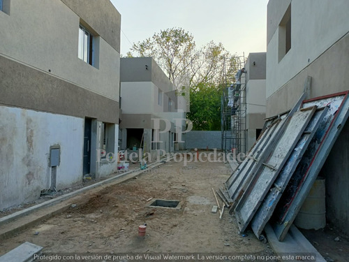 Imagen 8 de 30 de Duplex De 3 Ambientes En Condominio