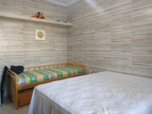 Imagem 6 de 14 de Ótima Casa Com 2 Quartos, Perto Da Praia E Comércios!