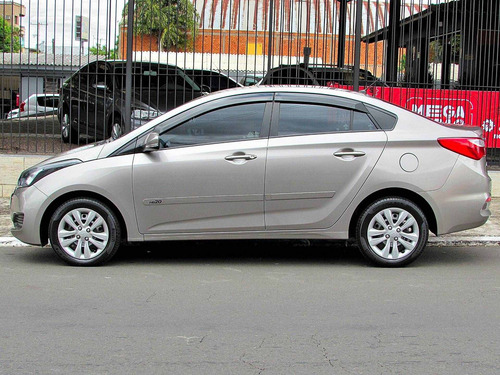 Imagem 4 de 15 de Hyundai Hb20s 1.0 Comfort Plus 12v Flex 4p Manual