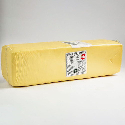 Imagen 1 de 1 de Queso Mozzarella Barra Molfino 3,5 Kg 6 Unid.
