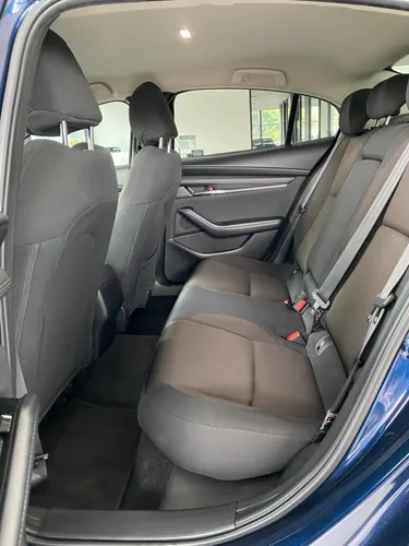 Mazda 3 2.0 Touring