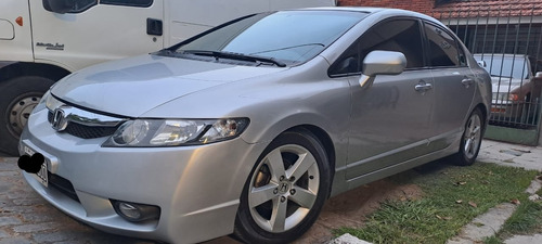 Honda Civic 1.8 Lxs Mt