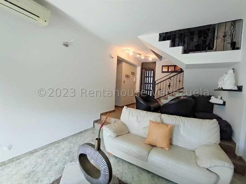 Imagen 4 de 30 de Townhouse En Venta El Castaño, Conjunto Cerrado. Maracay 23-18675 Hc
