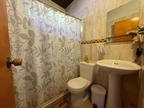 Comoda Casa En Venta En La Candelaria Limon Clima De Montaña Muro Contencion Excelente Ubicacion Materiales De Primera Estef 24-15414