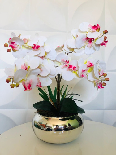 Arranjo De Orquídeas Em Silicone 3d Com Vaso Espelhado | Parcelamento sem  juros