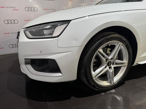 Audi A4 2.0 T Select 190hp Dsg