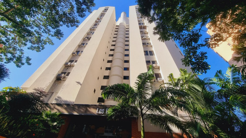 Se Vende Pent House Con Vigilancia Y Planta Total 100% En El Bosque