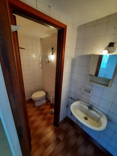 Zona Puerto - Local Comercial En Alquiler 36 Meses