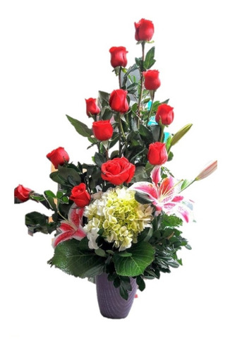 Imagen 1 de 1 de Arreglo Floral De 12 Rosas
