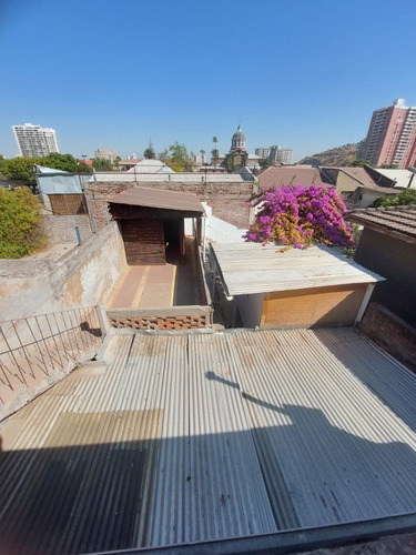 Amplia Casa, Recoleta, Avda Perú