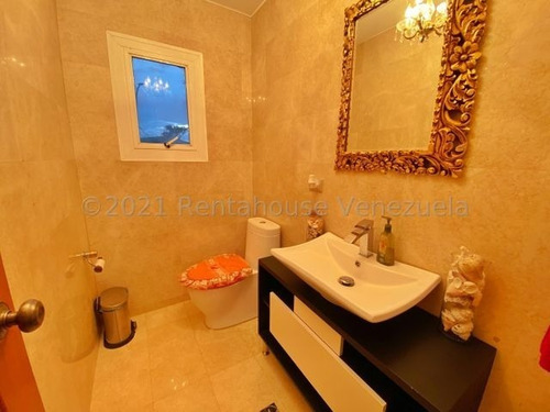 Imagen 10 de 15 de Casa En Venta Los Naranjos 22-7443 Eva Castillo 0414.306.72.20