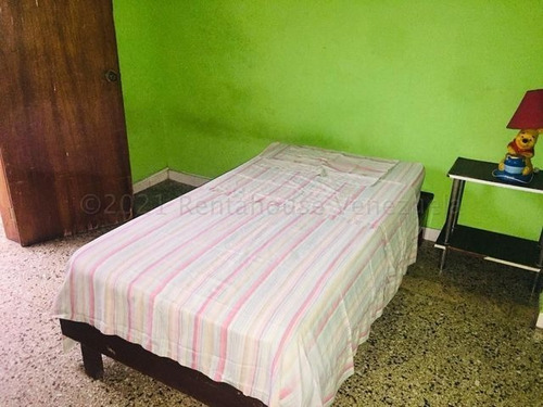 Imagen 21 de 30 de Casa Comercial, Estrategíca Ubicación Al Este En Venta En Barquisimeto. Zona Centro- Este , Arnaldo J. López Tlf. 04245257450. Cód. 22-10701 Lara, Venezuela