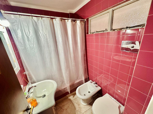 Departamento En Avenida Juan Bautista Alberdi 200