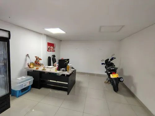 Casas En Arriendo Laureles 743-7490