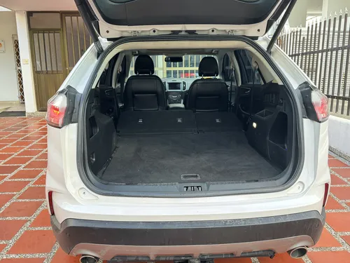 Ford Edge 2.0 Titanium