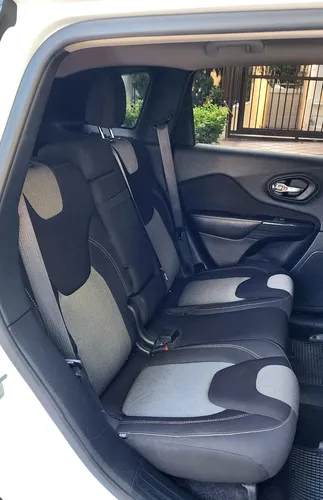 Jeep Cherokee 2.4 SPORTS