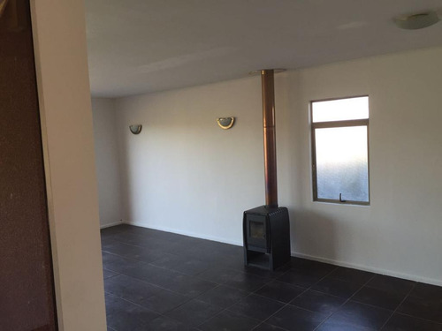 Arriendo Casa En El Oliveto, Condominio Seguro