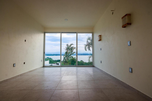 Casa Con Vista Al Lago De Tequesquitengo