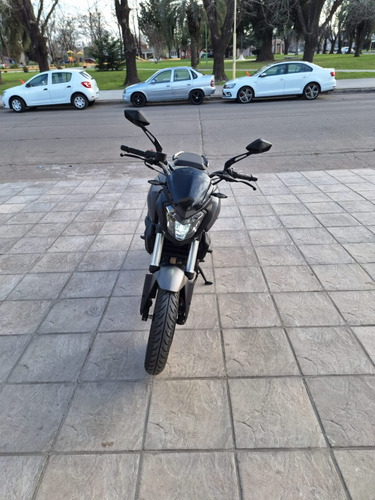 Bajaj Dominar 250cc Modelo 2022 2.300km