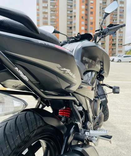 Apache Rtr 200cc Carbon Edition 2020