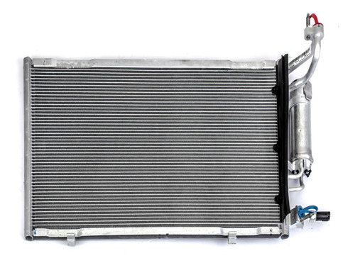 Condensador Del Sistema De Aire Acondicionado Ford Fiesta Ki