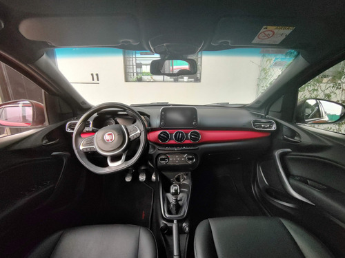 Fiat Argo 1.8 Hgt