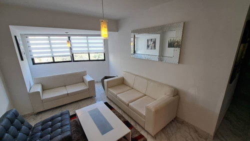 En Venta Apartamento Semiamoblado En Residencia Ankara Valles De Camoruco Cod 270540