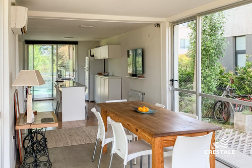 Venta Casa Fisherton Pasos Del Jockey Barrio Cerrado