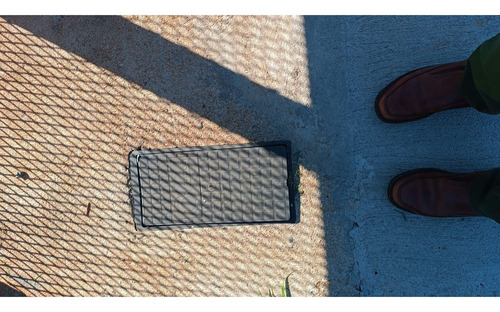 Vendo O Permuto Con Mejoras Terreno Zona Thomas Guido Y Centenario(negociable)