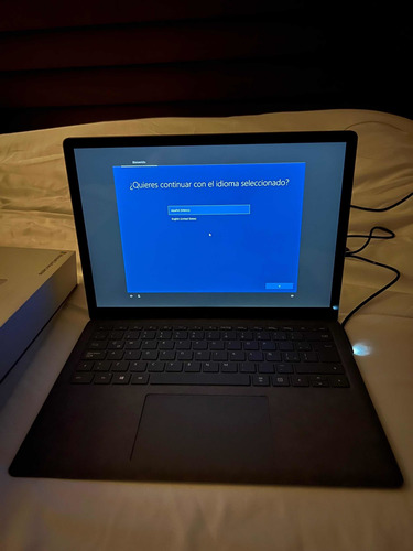 Microsoft Surface Laptop (Usado)