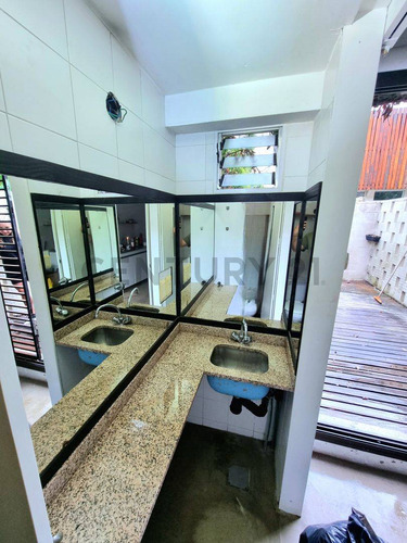 Venta De Departamento, La Plata - Calle 70 E/ 16 Y 17