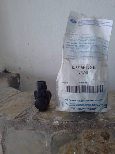 Valvula De Solenoide Explorer 6l3z 9h465 B