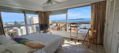 Imagen 10 de 22 de Apartamento En Peninsula, 3 Dormitorios *