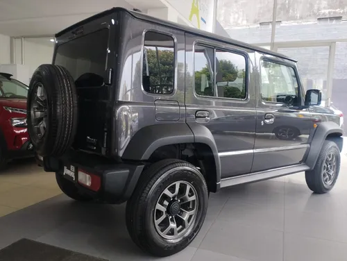 Suzuki Jimny 5 Puertas 4x4 At/ Con Bajo/off Road/2026