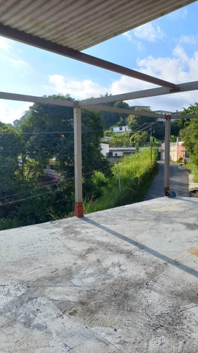 Imagen 11 de 13 de Casa En Venta + Dos Anexos En Obra Gris Club Hípico Los Teques