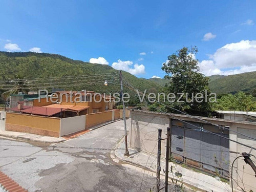 Vendo Casa En Urbanización El Castaño, Código 25-7117 Cm Leer Descripción