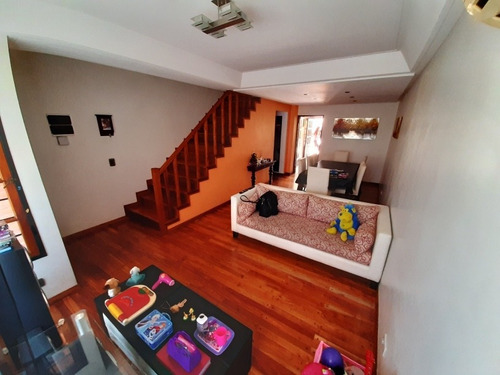 Excelente Duplex De Categoría Impecable Apto Credito