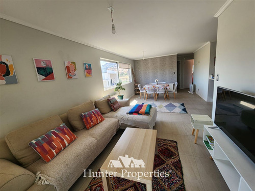 Departamento En Arriendo De 3d Y 2b En Colina, La Reserva.