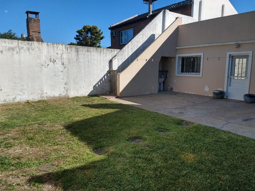 Imagen 15 de 17 de Casa 3 Ambientes Parquizado Y Cochera