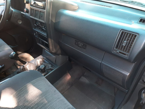 Isuzu Trooper Hard Top 3 Puertas 2.6 Nafta