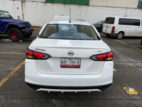 Nissan Versa 1.6 Advance Mt