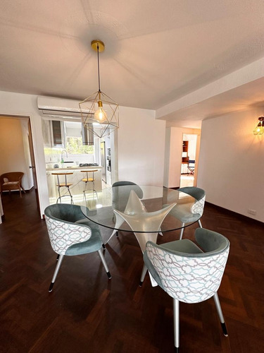 Bello Monte Apartamento Remodelado En Alquiler