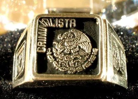 Anillos de graduacion criminologia sales