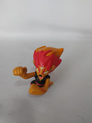 Figura Flamileon Yo-kai Watch Hasbro (Usado)