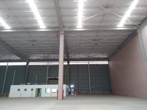 Bodega En Centro De Bodegaje Industrial
