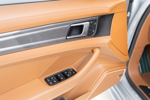 Porsche Panamera PANAMERA 4SEHY
