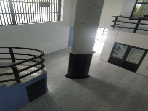 Oficina En Alquiler Av Bicentenario